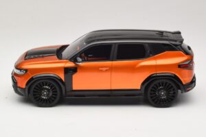 Dacia Duster Mk3 Redust Sport 4x2 Hybrid Metallic Orange Otto 1:18 OT1316 Смола — снимка 3 от 6
