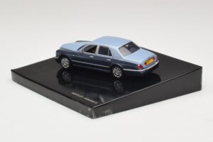 Bentley Arnage R Fountain Meteor Minichamps 1:43 BL385 Метал — снимка 3 от 4