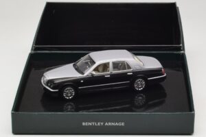 Bentley Arnage R Сребърен Minichamps 1:43 BL387 Метал — снимка 4 от 4