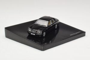 Bentley Arnage T Черен Minichamps 1:43 BL323 Метал — снимка 2 от 4