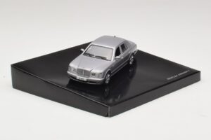Bentley Arnage T Silver Tempest Minichamps 1:43 BL326 Метал — снимка 2 от 4