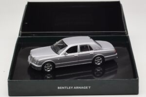 Bentley Arnage T Silver Tempest Minichamps 1:43 BL326 Метал — снимка 4 от 4