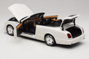 Bentley Azure Glacier White Резервна Кутия Minichamps 1:18 100139502-R1 Метал — снимка 5 от 8