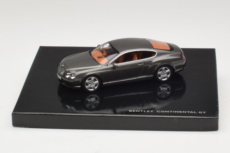 Bentley Continental GT Cypress Green Minichamps 1:43 BL312 Метал