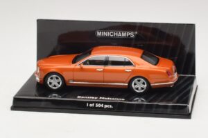 Bentley Mulsanne Оранжев Металик Minichamps 1:43 436139902 Метал