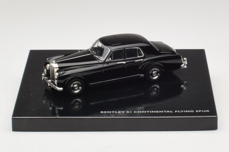 Bentley S1 Continental Flying Spur Черен Minichamps 1:43 Bentley S1 Continental Flying Spur Черен Minichamps 1:43 BL468 Метал