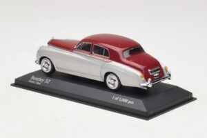 Bentley S2 Сребърен Червен Minichamps 1:43 403139953 Метал — снимка 3 от 4