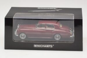 Bentley S2 Standard Saloon Червен Minichamps 1:43 436139951-O1 Метал — снимка 4 от 4
