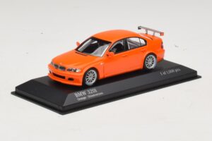 BMW 320i E46 Улична Версия Оранжев Minichamps 1:43 400052400 Метал — снимка 2 от 4
