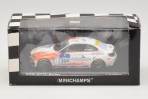 BMW M235i Team Rent2drive #304 Ackermann / Wishkirchen 24 Hours of Nurburgring 2015 Minichamps 1:43 437152504 Метал — снимка 4 от 4