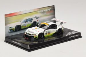 BMW Z4 GT3 Westcoast Racing #52 F. Lestrup ADAC GT Masters 2011 Minichamps 1:43 437112952 Метал — снимка 2 от 5