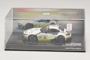 BMW Z4 GT3 Westcoast Racing #52 F. Lestrup ADAC GT Masters 2011 Minichamps 1:43 437112952 Метал — снимка 4 от 5