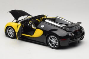 Bugatti Veyron Grand Sport Black Lemon Minichamps 1:18 100110831 Метал — снимка 5 от 8