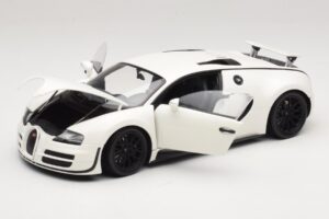 Bugatti Veyron Super Sport Бял Minichamps 1:18 100110844 Метал — снимка 2 от 8