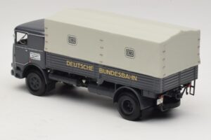 Bussing LU Deutsche Bundesbahn Minichamps 1:43 30566-54995 Метал — снимка 5 от 6
