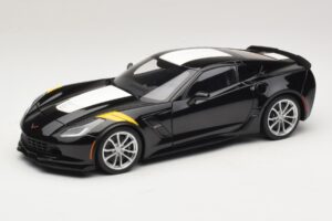 Chevrolet Corvette C7 Grand Sport Черен с Бели Райета AUTOart 1:18 71273 Композит