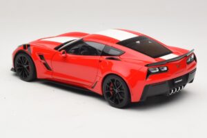 Chevrolet Corvette C7 Grand Sport Червен с Бели Райета AUTOart 1:18 71274 Композит — снимка 7 от 8