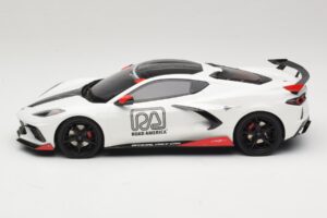 Chevrolet Corvette C8 IMSA Pace Car 2020 GT Spirit 1:18 GT370 Смола — снимка 3 от 6
