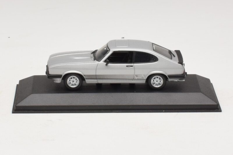 Ford Capri RS Mk1 Сребърен Minichamps 1:43 430085804 Метал