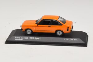 Ford Escort 1600 Sport Mk2 Оранжев Minichamps 1:43 400084471 Метал