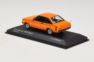 Ford Escort 1600 Sport Mk2 Оранжев Minichamps 1:43 400084471 Метал — снимка 3 от 4