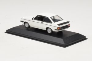 Ford Escort Mk1 TC Бял Minichamps 1:43 400081070 Метал — снимка 3 от 4