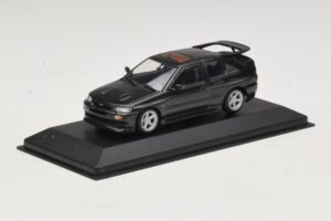Ford Escort RS Cosworth Черен Металик Minichamps 1:43 430082106 Метал — снимка 2 от 4