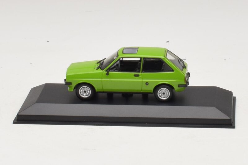 Ford Fiesta Mk1 Светло Зелен Maxichamps 1:43 940085100 Метал