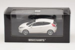 Ford Fiesta Mk6 Бял Minichamps 1:43 400088002 Метал — снимка 4 от 4
