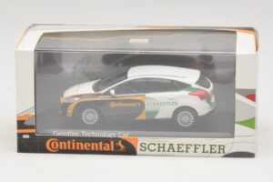 Ford Focus Бензинов Технологичен Автомобил Continental Schaeffler Minichamps 1:43 AB65A Метал — снимка 4 от 4