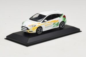 Ford Focus Технологичен Автомобил GTC Continental Schaeffler Minichamps 1:43 SCHAEFFLER001 Метал — снимка 2 от 4