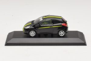 Ford Ka Mk2 Черен Жълт Minichamps 1:43 400088200 Метал — снимка 2 от 5