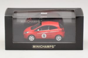 Ford Ka Mk2 Grand Prix Стайлинг Пакет Червен Minichamps 1:43 400088201 Метал — снимка 4 от 4