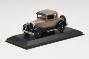 Ford Model A Standard Coupe Бежов Minichamps 1:43 400082102 Метал — снимка 2 от 4