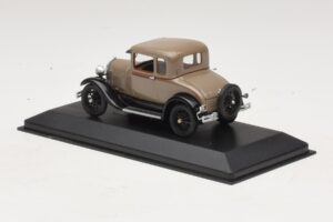 Ford Model A Standard Coupe Бежов Minichamps 1:43 400082102 Метал — снимка 3 от 4