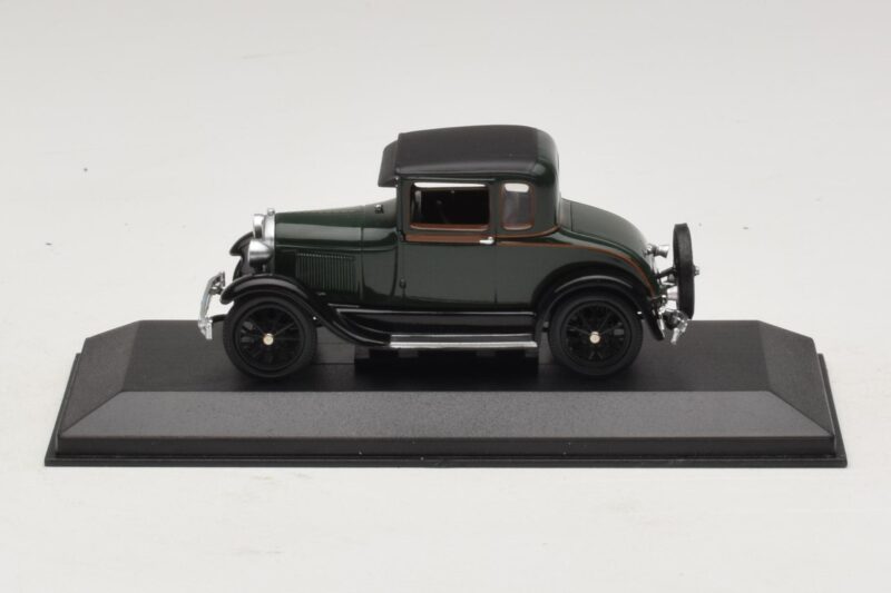 Ford Model A Standard Coupe Тъмнозелен Minichamps 1:43 400082101 Метал