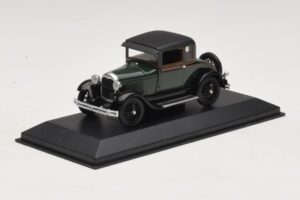 Ford Model A Standard Coupe Тъмнозелен Minichamps 1:43 400082101 Метал — снимка 2 от 4