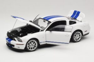 Ford Shelby Cobra GT500 Concept Бял със Синя Лента AUTOart 1:18 73052 Метал — снимка 2 от 8