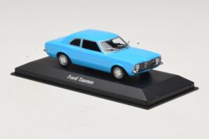 Ford Taunus TC Купе Светло Син Maxichamps 1:43 940081301 Метал — снимка 3 от 4