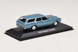 Ford Taunus TC Turnier Blue Metallic Maxichamps 1:43 940081311 Метал — снимка 2 от 4