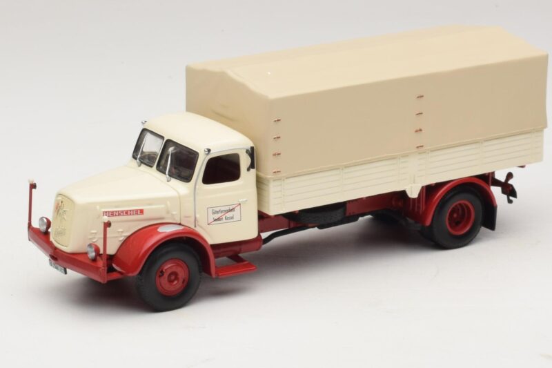 Henschel HS 140 Камион с Открита Платформа Бял Червен Minichamps 1:43 439171020 Метал
