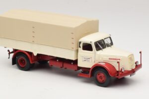Henschel HS 140 Камион с Открита Платформа Бял Червен Minichamps 1:43 439171020 Метал — снимка 4 от 6
