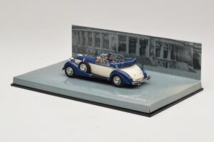 Horch 853 Cabriolet Син Minichamps 1:43 436012032 Метал — снимка 3 от 5