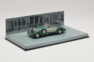 Horch 853 Cabriolet Зелен Minichamps 1:43 436012034 Метал — снимка 2 от 5