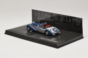 Horch 855 Special Roadster Сребрист Син Minichamps 1:43 436014202 Метал — снимка 3 от 5