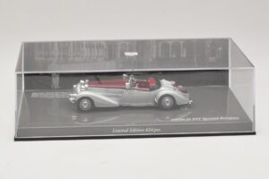 Horch 855 Spezial Родстер Сребърен Червен Minichamps 1:43 436014206 Метал — снимка 5 от 5