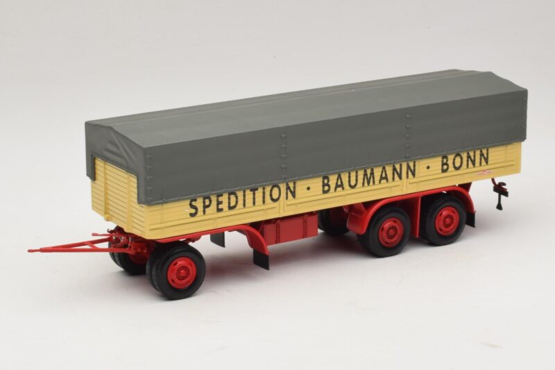 Kassbohrer Ремарке с Открита Платформа Baumann Bonn Minichamps 1:43 439161097 Метал