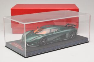 Koenigsegg Regera Зелен Тониран Карбон FrontiArt 1:18 AS010-110 Смола — снимка 7 от 7