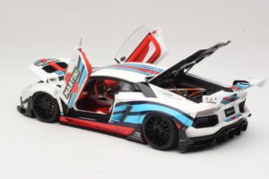 Lamborghini Aventador LB Works Martini Livery AUTOart 1:18 79185 Композит — снимка 5 от 8