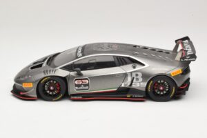Lamborghini Huracan LP620-2 Super Trofeo #63 Тъмносив 2016 AUTOart 1:18 81559 Композит — снимка 4 от 8